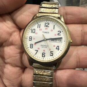 Working TIMEX Easy Reader Mens 36MM Indiglo WR30M Watch Date Day Gold Tone VTG
